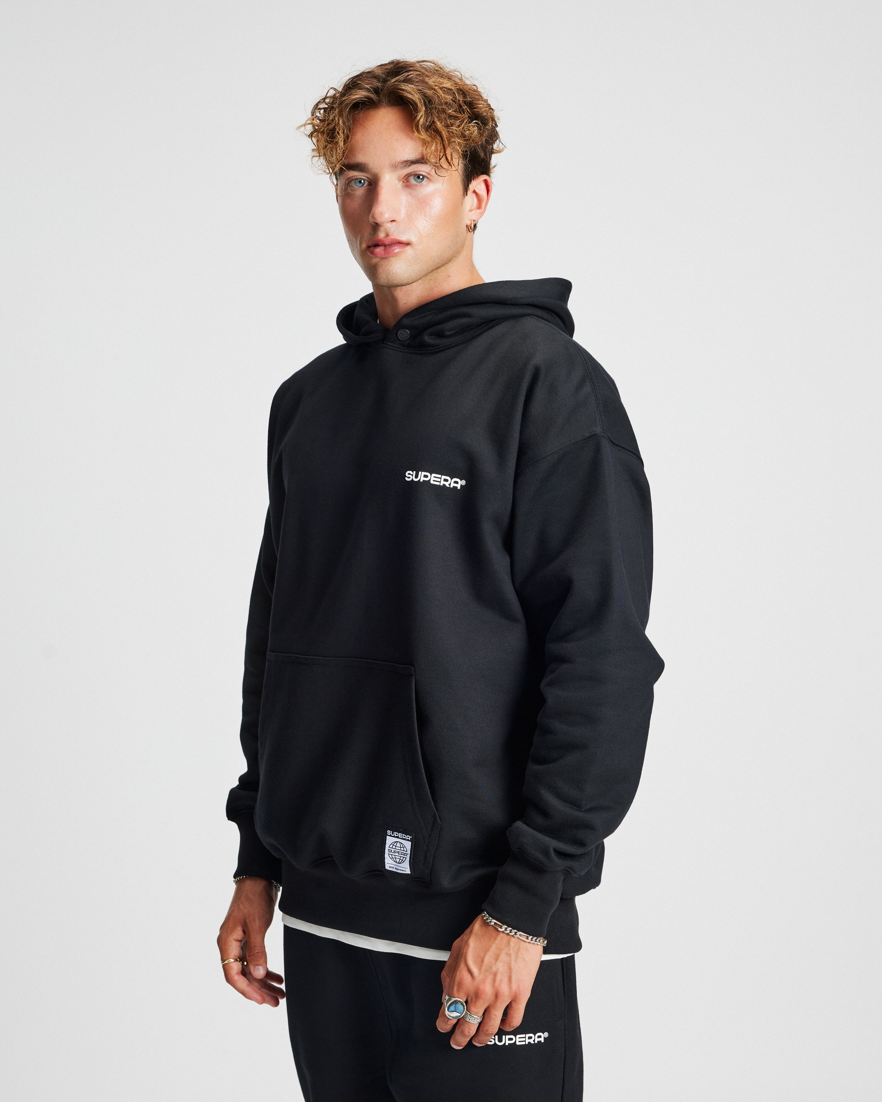 SOLID ICONIC HOODIE